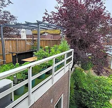 Moments Bed & Breakfast 4*